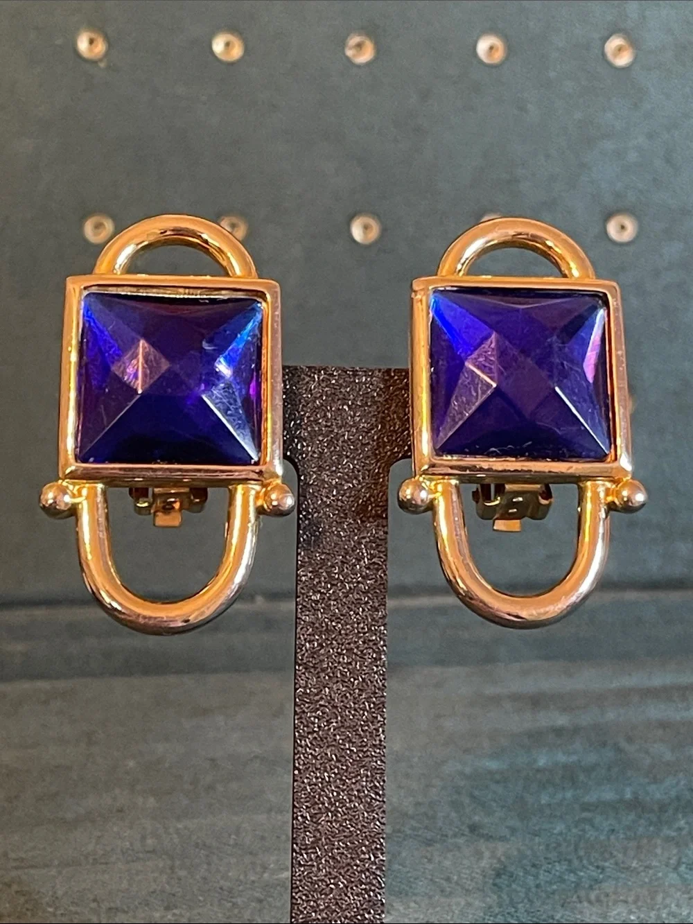 Vintage Paolo Gucci Sapphire Blue 1980’s Runway Aesthetic Clip On Earrings